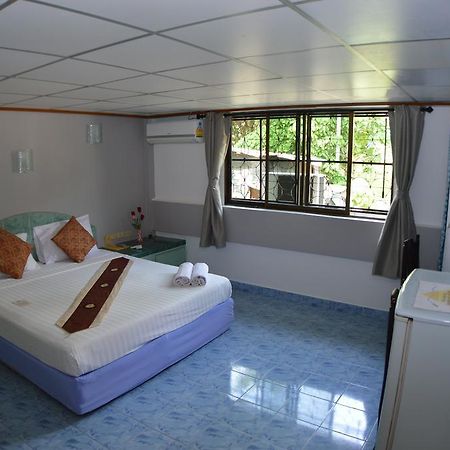 Seabreeze Inn Карон Номер фото